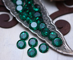 флэт риволи 14 мм "emerald" premium, флет риволи (flat rivoli)